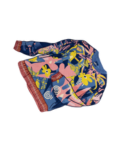 Load image into Gallery viewer, PAM perks and mini Floordrobe Collection Moving Image Jumper cc-tapis rug